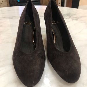 Stuart weitzman suede kitten heels
